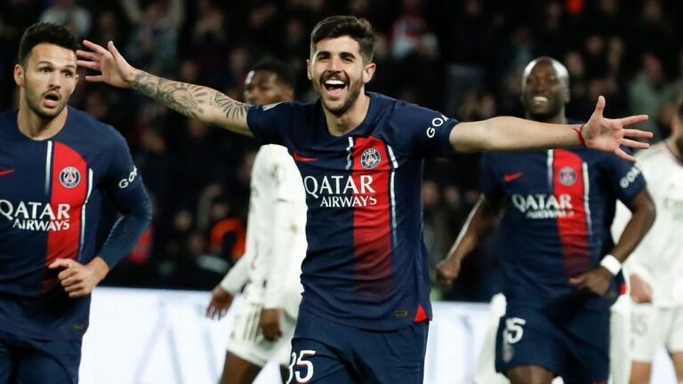 Beraldo marca, PSG goleia o Lyon e fica com mão na taça do Francês Beraldo marca, PSG goleia o Lyon e fica com mão na taça do Francês