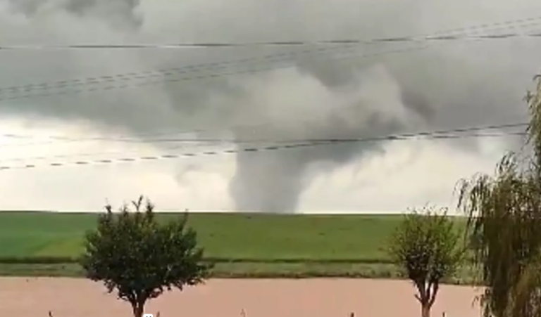 Tornado atinge cidade do RS com ventos de até 190 km/h; veja…