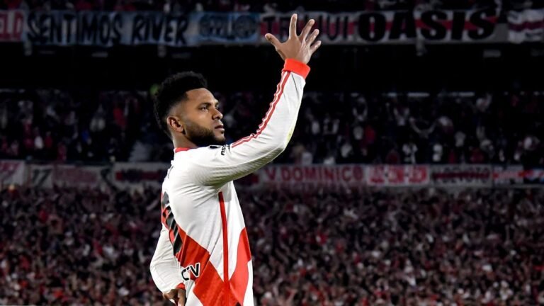 Com dois de Borja, River supera Palmeiras e Atlético-MG para ficar com melhor campanha geral da Libertadores