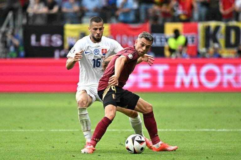Eslováquia x Romênia na Eurocopa: onde assistir, horário e prováveis escalações do jogo