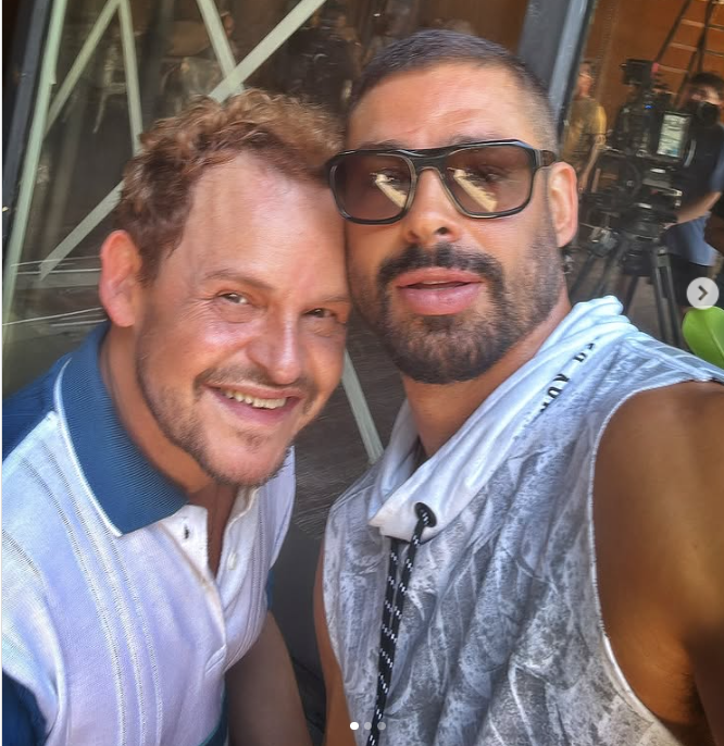 Cauã Reymond elogia colega de “Vale Tudo”: “Maior ator do Brasil”
