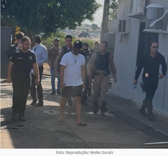 Suspeito de homicídio em Formiga se entrega à polícia após mandado de prisão