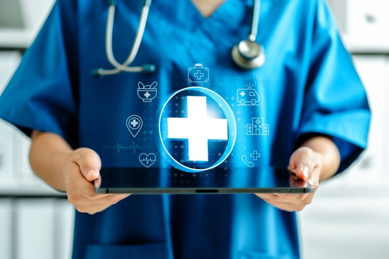 Pacientes de Arcos Enfrentam Abandono em Belo Horizonte Após Consultas Médicas